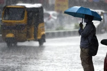 15 மாவட்டங்களில் கனமழைக்கு வாய்ப்பு - வானிலை ஆய்வு மையம் எச்சரிக்கை
