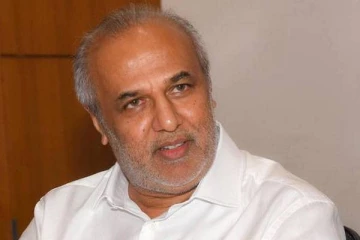 நோன்பு நாளில் ஜனநாயக விரோதம்: ஹக்கீம் கண்டனம்