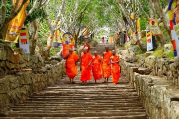 கத்தி குத்து சம்பவத்தில் முடிவடைந்த பிக்குமாருக்கு இடையிலான சண்டை