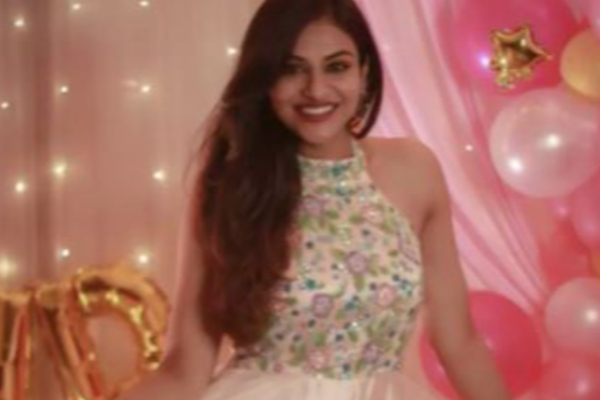 பிகில் பட நடிகை இந்துஜாவா இது? ரசிகர்கள் வியப்பு!! இதோ புகைப்படங்கள்! | Actress Induja Brithday Celebration Photos Viral