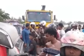 தமிழர் பகுதியொன்றில் போராட்டத்தில் குதித்த ஆயிரம் குடும்பங்கள் ; நிவாரணக் கொடுப்பனவால் தொடரும் சிக்கல்