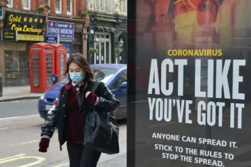 பிரித்தானியாவில் கட்டுப்பாடுகளை தளர்த்துவதில் சிக்கல்!  பிரதமர் போரிஸ் ஜோன்சன் வெளியிட்ட தகவல்