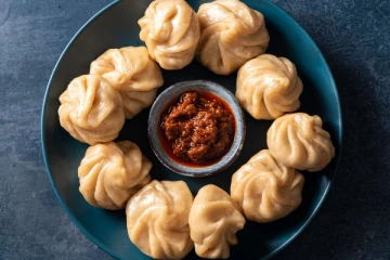 மோமோஸ் பிரியர்களே ஜாக்கிரதை... சாப்பிடும் முன் இதை புரிந்து கொள்ளுங்கள்!