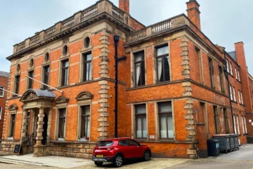 பிரித்தானியாவில் விலையுயர்ந்த ஹோட்டலை கொள்வனவு செய்த இலங்கை நிறுவனம்