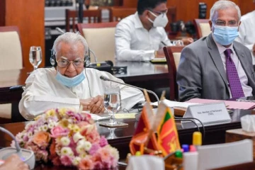“எங்களை நாய்கள் என்று நினைத்தீர்களா?” கோட்டாபய மீது சம்பந்தன் பாய்ச்சல்