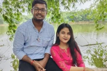 வித்தியசமான முறையில் திருமணத்தை நடத்தும் ஜோடி! ஒரு சுவாரஸ்ய பதிவு