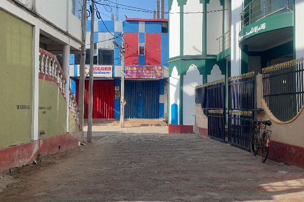 முடங்கியது தமிழர் தாயகம்; வெறிச்சோடிய நகரங்கள்!(Photos) | Deserted Cities In The Tamil Homeland