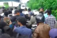 බැසිල්ගේ නෙවේ කියපු මල්වානේ නිවස අන්තරේ වටලයි - උණුසුම් තත්ත්වයක් [VIDEO]