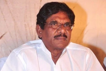 பிரபல இயக்குநர் பாரதிராஜாவுக்கு கொரோனா தொற்று உறுதி - ரசிகர்கள் அதிர்ச்சி