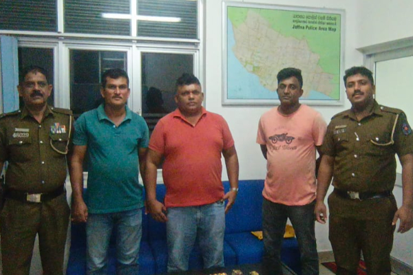 யாழில் 1000 போதை மாத்திரைகளுடன் நால்வர் கைது | Four Arrested With 1000 Narcotic Pills In Jaffna