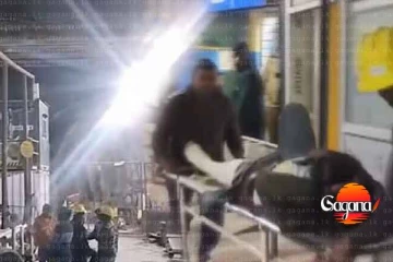 ඉන්දියාවේ බිහිසුණු දුම්රිය අනතුරක්