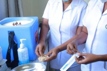 யாழில் தாதிப் பயிற்சி பெற்று வந்த யுவதி உயிர்மாய்ப்பு