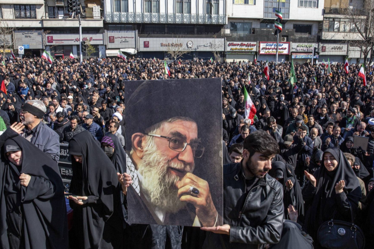 ஈரானின் உச்ச தலைவர் அயதுல்லா அலி கமேனி இறுதிச்சடங்கு | Funeral Of Iran S Supreme Leader Ali Khamenei