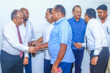 கருணாவுக்கும் ஐக்கிய தேசியக் கட்சிக்கும் இடையே விசேட கலந்துரையாடல்