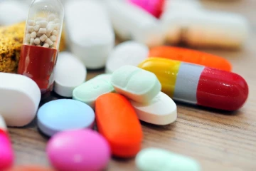 ඖෂධ වර්ග 150ක හිඟයක්.