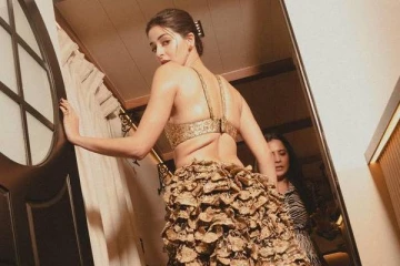 கிளாமரில் உச்சக்கட்ட தாராளம்!! விஜய் தேவரகொண்டா பட நடிகையின் புகைப்படம்..