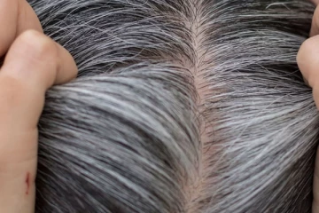 நரைமுடி பிரச்சனை முழுவதுமாக போக்க வேண்டுமா?  இதோ சூப்பரான  வழிமுறை