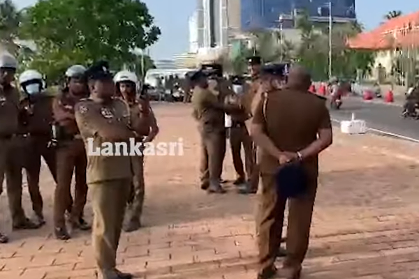 மீண்டும் காலி முகத்திடலுக்கு வந்த போராட்டக்காரர்கள் (காணொளி) | Galle Face Protest Today