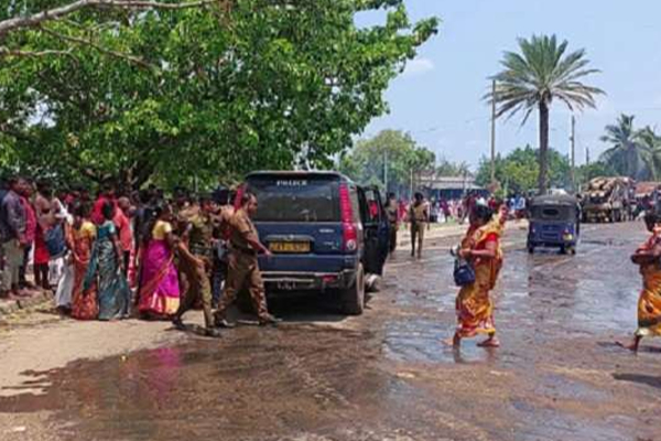 வற்றாப்பளை ஆலயத்தில் கைதான அரசியல் பிரமுகர் | Political Figure Arrested In Varipalaya Temple