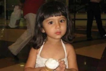 இந்த புகைப்படத்தில் இருக்கும் குழந்தை யார் தெரியுமா.. இவர் டாப் நடிகர்களுடன் இணைந்து நடித்துள்ள நடிகை