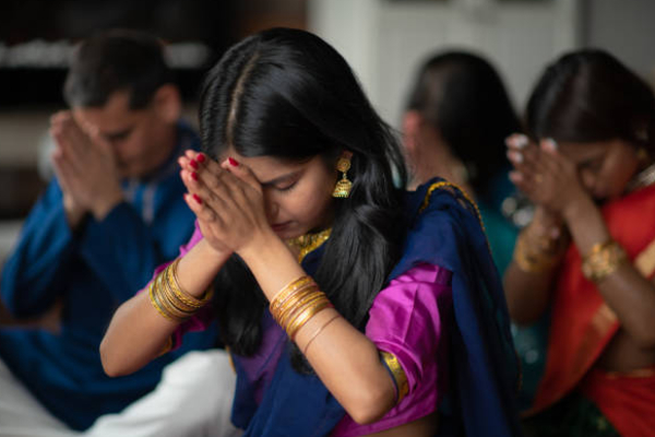 தெரியாமல் செய்த பாவங்கள் விலக 2025 முடியும் முன் செய்ய வேண்டிய 5 முக்கிய பரிகாரங்கள் | 5 Karma Cleansing Remedies Should Do Before 2025