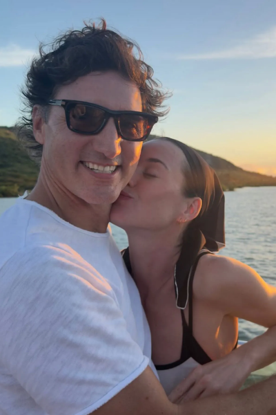 முன்னாள் கணவர் மற்றும் காதலருடன் விடுமுறையை செலவிட்ட கேற்றி பெர்ரி | Katy Perry Enjoy Holiday With Trudeau Ex Husband முன்னாள் கணவர் மற்றும் காதலருடன் விடுமுறையை செலவிட்ட கேற்றி பெர்ரி | Katy Perry Enjoy Holiday With Trudeau Ex Husband