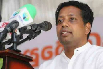 கட்சியை முன்னிலைப்படுத்திய அரசியலின் தோல்வியே நாட்டின் இன்றைய நிலைக்கு காரணம்: வேலு குமார்