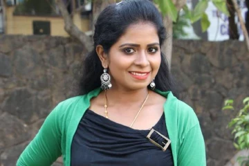 பிக்பாஸ் புகழ் ஜாங்கிரி மதுமிதாவின் மகனா இவர்?- செம கியூட் போட்டோ ஷுட் புகைப்படங்கள்