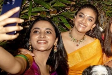 பிரபல நடிகைகளின் பொங்கல் கொண்டாட்ட புகைப்படங்கள்