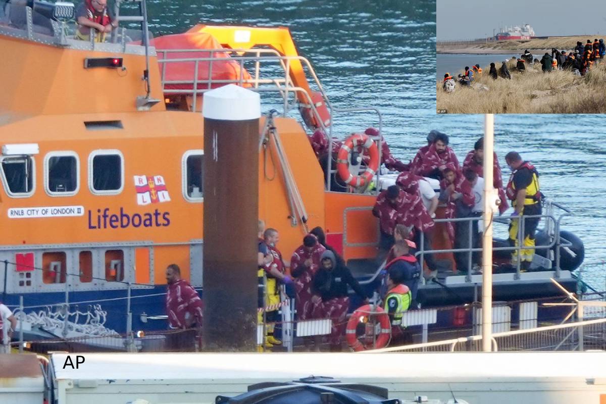 french rescue 78 immigrants who try to enter uk