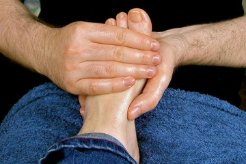 வெடித்து கொண்டு நரம்பு வெளியே தெரியுதா? ஆபத்து..இதையெல்லாம் சாப்பிடுங்க!