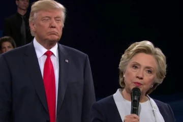 டிரம்புடன் கைகுலுக்குவதன் மூலம் ரஷ்யா விஷம் கொடுக்க முயற்சி!