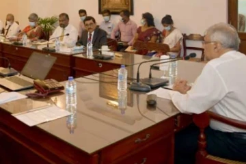 අගමැති හා බැංකු ප්‍රධානීන් අතර හමුවේ දී මෙරට ආර්ථිකය ගැන භයානක කරුණු රැසක් එළියට