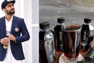 விராட் கோலி குடிக்கும் பிளாக் வாட்டர் இவ்வளவு விலையா? அப்படி என்ன இருக்கிறது அந்த நீரில்?