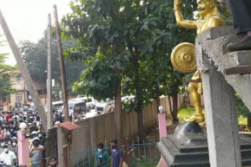 பண்டார வன்னியன் சதுக்கத்தில் நினைவஞ்சலி மேற்கொண்டு முஸ்லிம் மக்களின் பேராதரவுடன் நெளுக்குளம் நோக்கி!