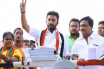 தந்தைக்கு ஆதரவாக பிரச்சார களத்தில் இறங்கிய ஓபிஎஸ் மகன்