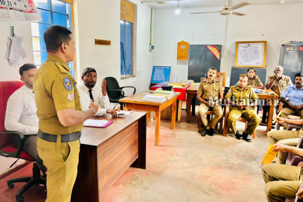 சாய்ந்தமருது பொலிஸ் நிலைய உத்தியோகத்தர்களுக்கு விழிப்புணர்வு செயலமர்வு! | Awareness Workshop For Officers Of Sainthamaruthu