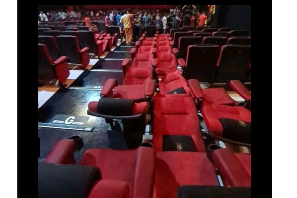 விஜயின் பீஸ்ட் படத்தால் திரையரங்குகளுக்கு வந்த பெரிய தலைவலி! விடுக்கப்பட்ட எச்சரிக்கை.. | Theatre Association Leader Rel Audio