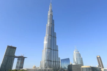 டுபாயில் பிரசித்தி பெற்ற கட்டிடம் : புர்ஜ் கலிஃபா