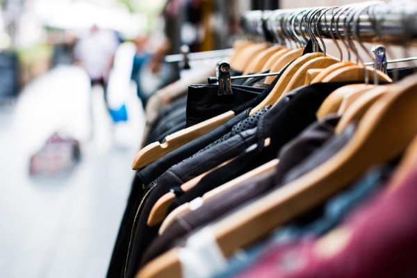 இலங்கையின் ஆடை ஏற்றுமதிக்கு பிரித்தானியா பச்சைக்கொடி | Duty Free For All Clothing Shipped To Britain