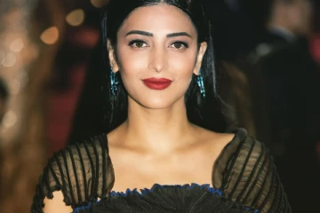 ஸ்ருதிஹாசனுக்கு குடிப்பழக்கம் இருக்கா? ஓப்பனாக பேசிய நடிகை