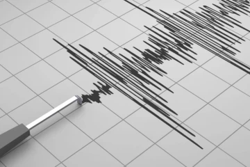 ඉතාලි මුහුදේ ප්‍රබල භූමිකම්පනයක්