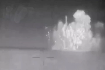 டிரோன் தாக்குதல் மூலம் ரஷிய போர்க்கப்பலை மூழ்கடித்த உக்ரைன்