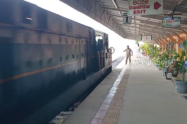 திருகோணமலை- கொழும்பு இரவு நேர தொடருந்து சேவை ஆரம்பம் | Trincomalee Colombo Night Train Service Begins