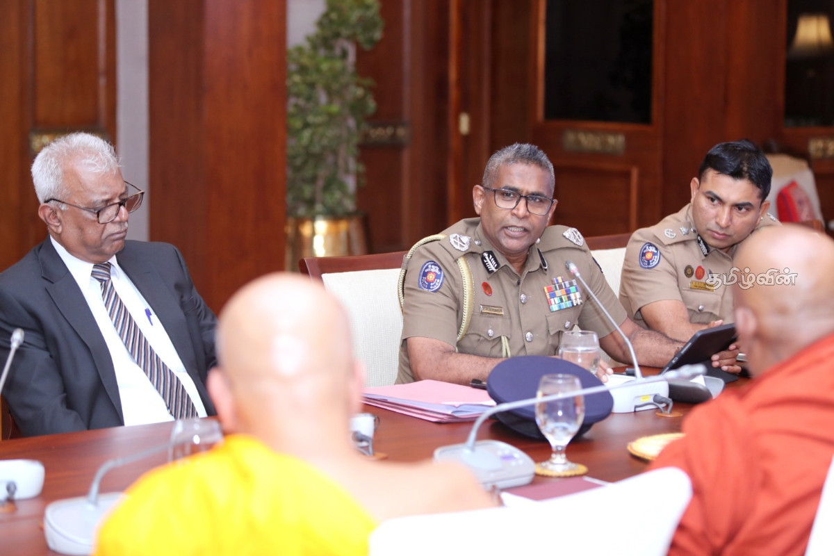 இலங்கையை அதிர்ச்சிக்குள்ளாக்கிய பௌத்த பிக்குகளின் செயல்! தேரர்களோடு அநுரவின் அவசர சந்திப்பு | Sri Lankan Monks Arrested