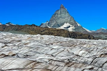 32 ஆண்டுகளுக்கு முன் பக்கத்துக்கு நாட்டுக்கு மலையேற்றத்துக்குச் சென்ற நபர்: தற்போது கிடைத்துள்ள தகவல்
