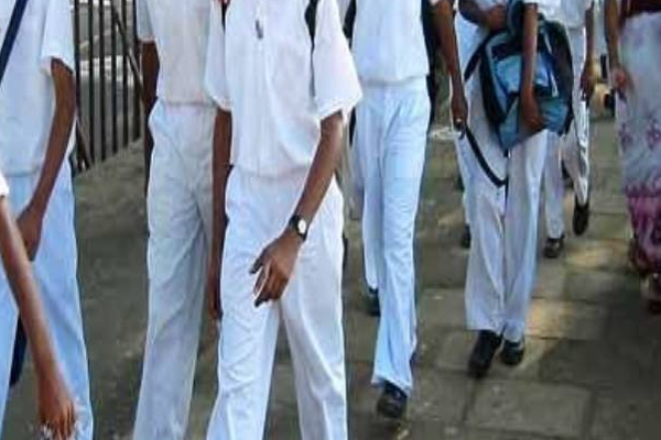யாழ்ப்பாணத்தில் காணப்படும் இப்படியான ஒரு மோசமான நிலை! | Students In Jaffna Are Illiterate In Grade 9