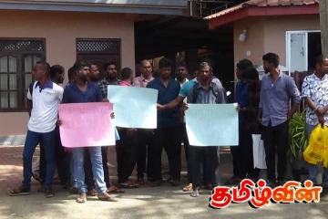 வீதி அபிவிருத்தி அதிகாரசபையின் தற்காலிக நிலைய ஊழியர்களால் போராட்டம் முன்னெடுப்பு