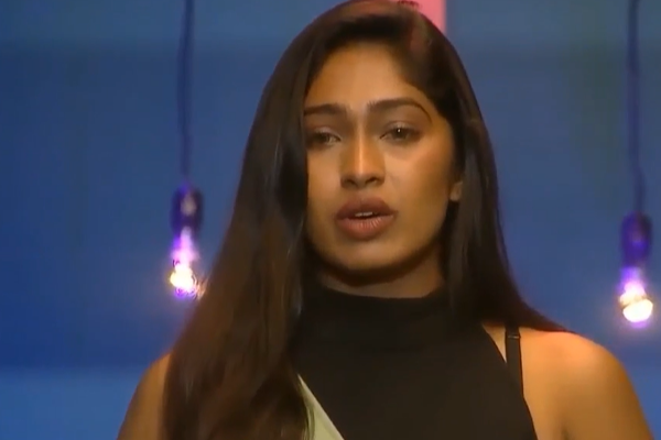 கதறி அழ வைத்த சுருதி! எங்க அப்பாவுக்கும் என் அம்மாவோட அப்பாவுக்கும் ஒரே வயசு! யாருமே ஹெல்ப் பண்ணல | Bigg Boss 5 Today Show