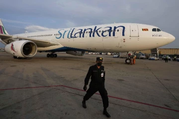 பிரித்தானியா செல்ல முற்பட்டவர் கட்டுநாயக்க விமான நிலையத்தில் கைது